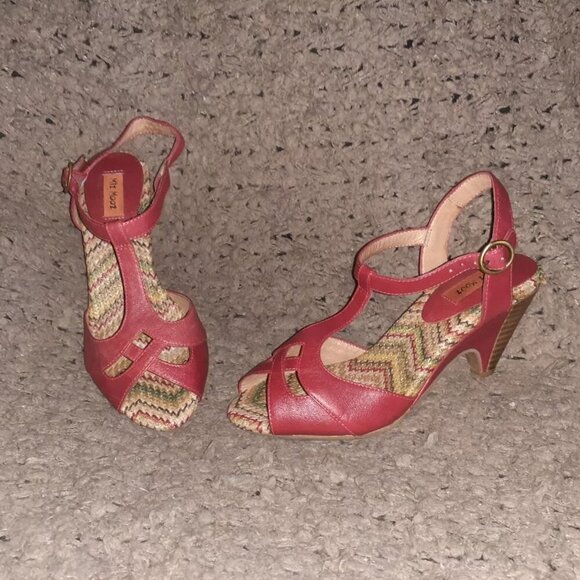 MIZ MOOZ-Waltz-Red Strappy Heeled Sandals-Leather-Sz 5.5-NWOB - Picture 1 of 7